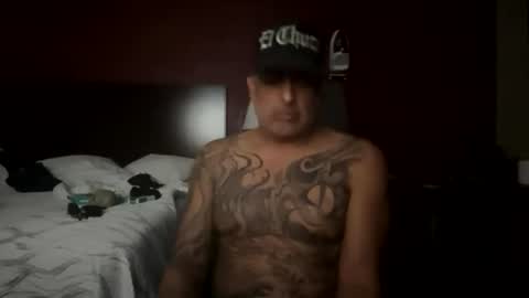 Snapshot of smokey915 chatting on June 20, 3:37 pm Smokey915 online show from June 20, 3:37 pm