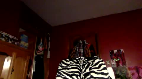 Snapshot of smokinsailorscout chatting on February 4, 11:16 pm smokinsailorscout online show from February 4, 11:16 pm