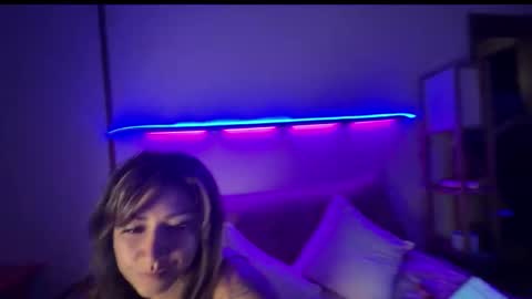 Carolina online show from April 3, 10:02 am