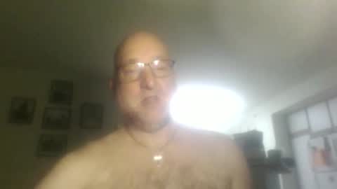 Snapshot of sms172 chatting on April 4, 12:24 pm sms172 online show from April 4, 12:24 pm