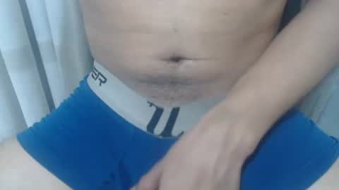 snackontime19 online show from December 5, 2:42 am