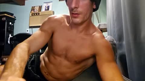 Snackyyyy online show from March 12, 2:07 am