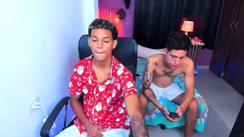 Snapshot of snak_master1 chatting on December 22, 6:54 am snak_master1 online show from December 22, 6:54 am