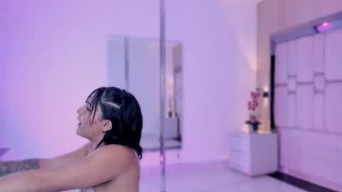 Snapshot of snakemuse chatting on December 13, 11:21 pm daya online show from December 13, 11:21 pm