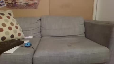 Snapshot of sneakerboy18 chatting on November 11, 8:09 pm sneakerboy18 online show from November 11, 8:09 pm