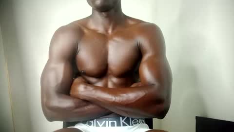 papi online show from April 9, 4:34 am