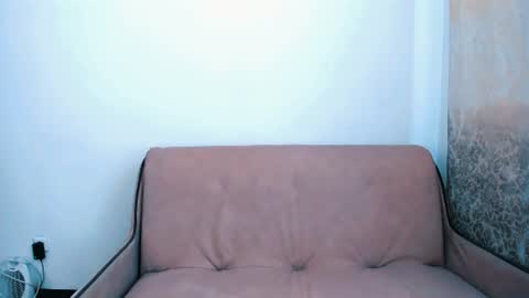 Snapshot of snezanablond chatting on June 14, 5:09 am Sneja online show from June 14, 5:09 am