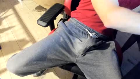 snip1977 online show from January 16, 4:28 pm