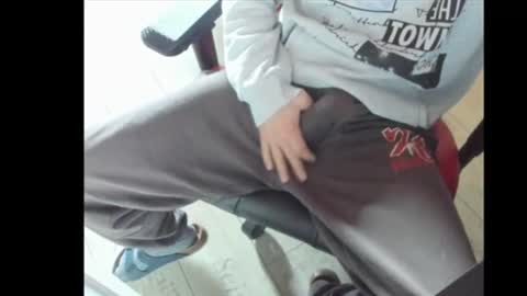 snip1977 online show from March 7, 8:23 am