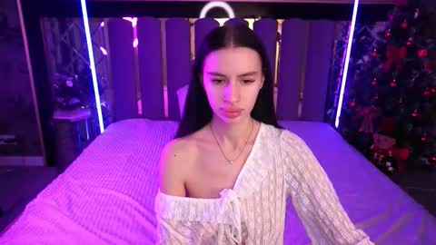 snow_whiteeex online show from January 11, 6:40 am