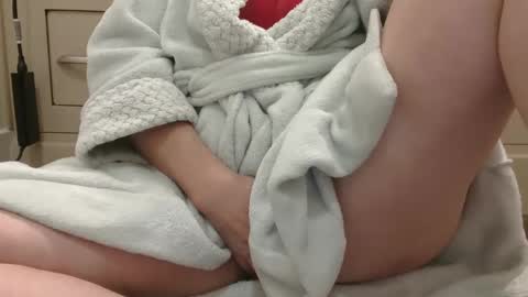 Snow online show from September 28, 4:56 pm