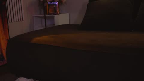 Snapshot of snowflakeskitty chatting on May 30, 5:59 am Ellie online show from May 30, 5:59 am