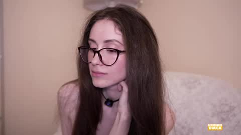 Snapshot of snowww_white chatting on May 15, 10:50 pm Ann online show from May 15, 10:50 pm