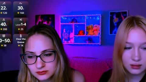 Snapshot of so_hot_rosalie chatting on April 15, 7:58 pm so_hot_rosalie online show from April 15, 7:58 pm