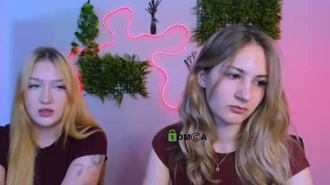 Snapshot of so_hot_rosalie chatting on July 8, 7:18 pm so_hot_rosalie online show from July 8, 7:18 pm