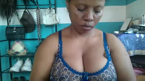Snapshot of soayh89 chatting on July 22, 5:21 am soayh89 online show from July 22, 5:21 am