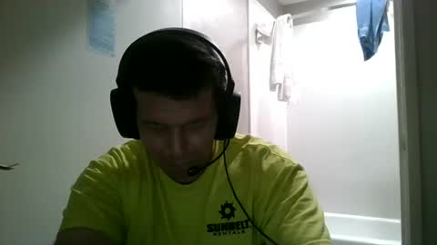 Snapshot of socaloc1337 chatting on July 22, 11:24 am socaloc1337 online show from July 22, 11:24 am