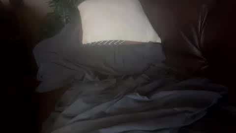 Snapshot of socalspun619 chatting on September 28, 4:51 am Cloudy Cock online show from September 28, 4:51 am