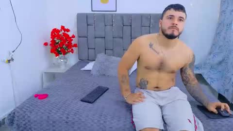 SOFFI AND CHISTOPHER online show from February 10, 7:51 pm