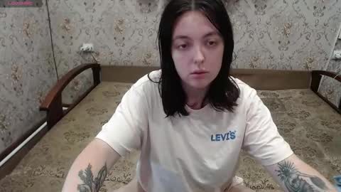 Snapshot of soffia_xo chatting on October 11, 9:30 am soffia_xo online show from October 11, 9:30 am