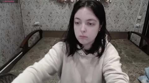 Snapshot of soffia_xo chatting on October 12, 5:50 am soffia_xo online show from October 12, 5:50 am