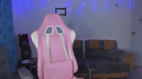 sofia online show from February 23, 6:22 am