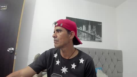 SOFI AND SANTY online show from March 1, 11:18 pm