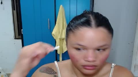 Snapshot of sofi_camilo8 chatting on December 9, 10:30 pm Sofi y Camilo online show from December 9, 10:30 pm