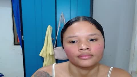 Snapshot of sofi_camilo8 chatting on January 20, 5:06 pm Sofi y Camilo online show from January 20, 5:06 pm