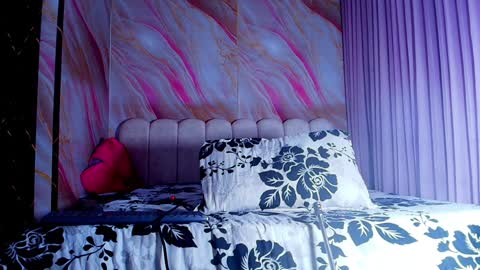 Sofia online show from April 7, 3:07 am