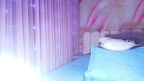 Sofia online show from April 12, 3:00 am