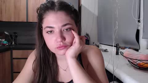 Snapshot of sofi_delightful chatting on February 23, 6:16 pm Sofi online show from February 23, 6:16 pm