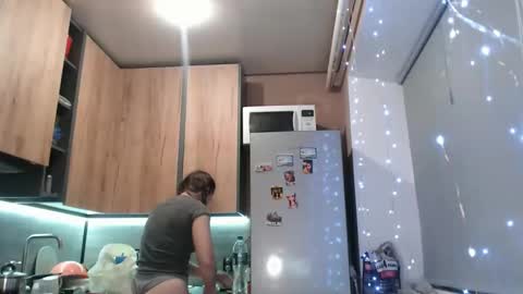 Snapshot of sofi_delightful chatting on February 24, 4:27 pm Sofi online show from February 24, 4:27 pm