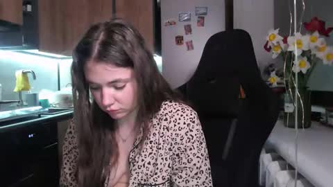 Sofi online show from April 16, 6:19 pm