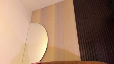 SOFIA online show from March 4, 1:33 am