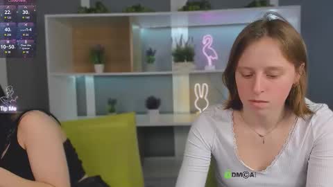 sofi_lonely online show from March 3, 2:56 pm