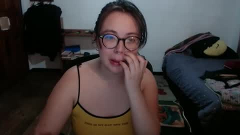 Sofi Lynch online show from February 13, 8:21 am