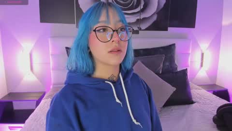 Snapshot of sofi_sp chatting on October 23, 11:31 am sofi_sp online show from October 23, 11:31 am