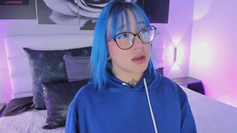 Snapshot of sofi_sp chatting on November 17, 11:38 am sofi_sp online show from November 17, 11:38 am