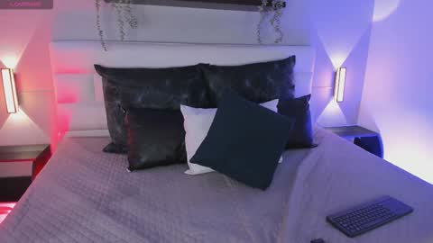 Snapshot of sofi_sp chatting on January 10, 11:56 am sofi_sp online show from January 10, 11:56 am