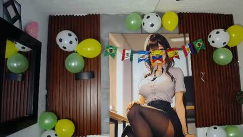 Snapshot of sofi_thomas_ chatting on June 18, 11:14 am Sofia online show from June 18, 11:14 am