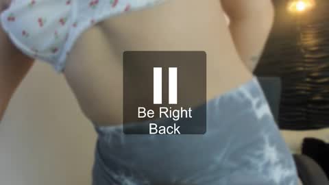 Snapshot of sofia44 chatting on November 12, 3:12 pm Skarlett online show from November 12, 3:12 pm