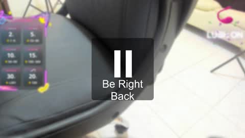 Snapshot of sofia44 chatting on February 25, 1:32 pm Skarlett online show from February 25, 1:32 pm