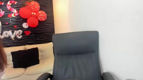 Snapshot of sofia44 chatting on March 4, 8:26 pm Skarlett online show from March 4, 8:26 pm