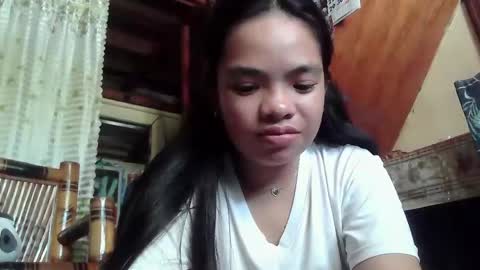 Snapshot of sofia_587145 chatting on January 19, 5:11 am sofia_587145 online show from January 19, 5:11 am