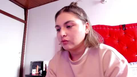 Sofia  bella online show from June 25, 5:28 pm