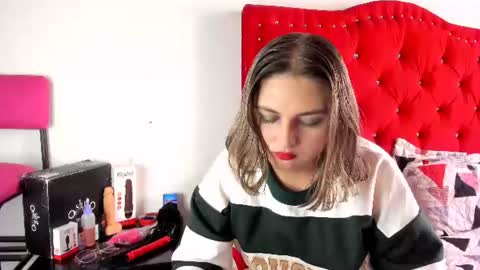 Sofia  bella online show from July 21, 6:32 pm