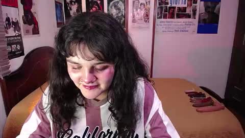 Sofi online show from November 18, 9:08 pm