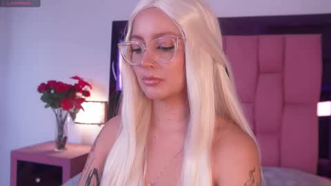 Sofi online show from February 17, 7:10 pm