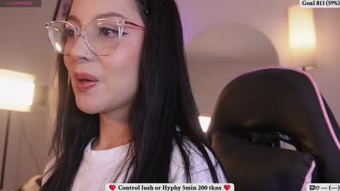 Sofi online show from September 9, 10:53 pm